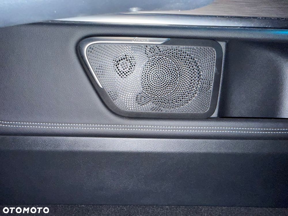 Mercedes-Benz Klasa V 300 d 4-Matic Exclusive 9G-Tronic (d³ugi) - 28