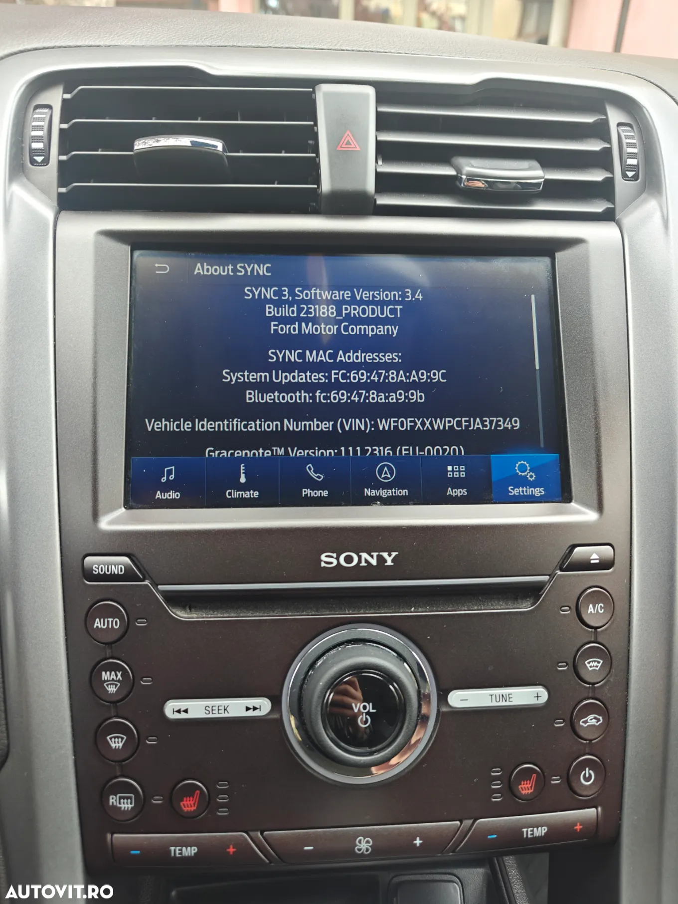 Ford Mondeo 2.0 TDCi Powershift AWD Titanium - 8