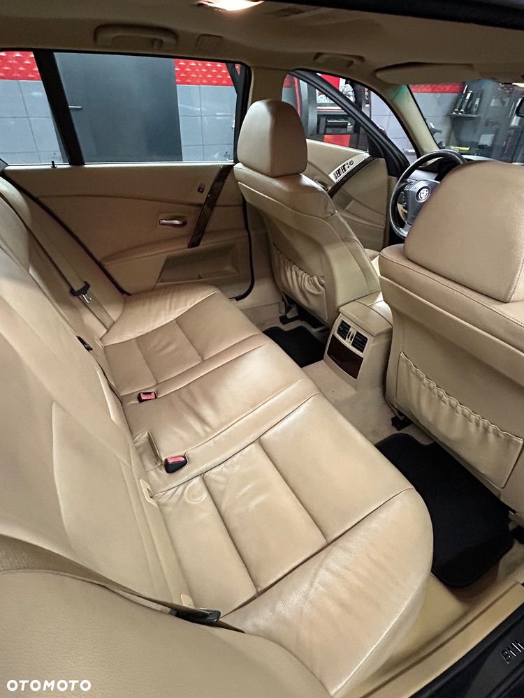 BMW Seria 5 - 28