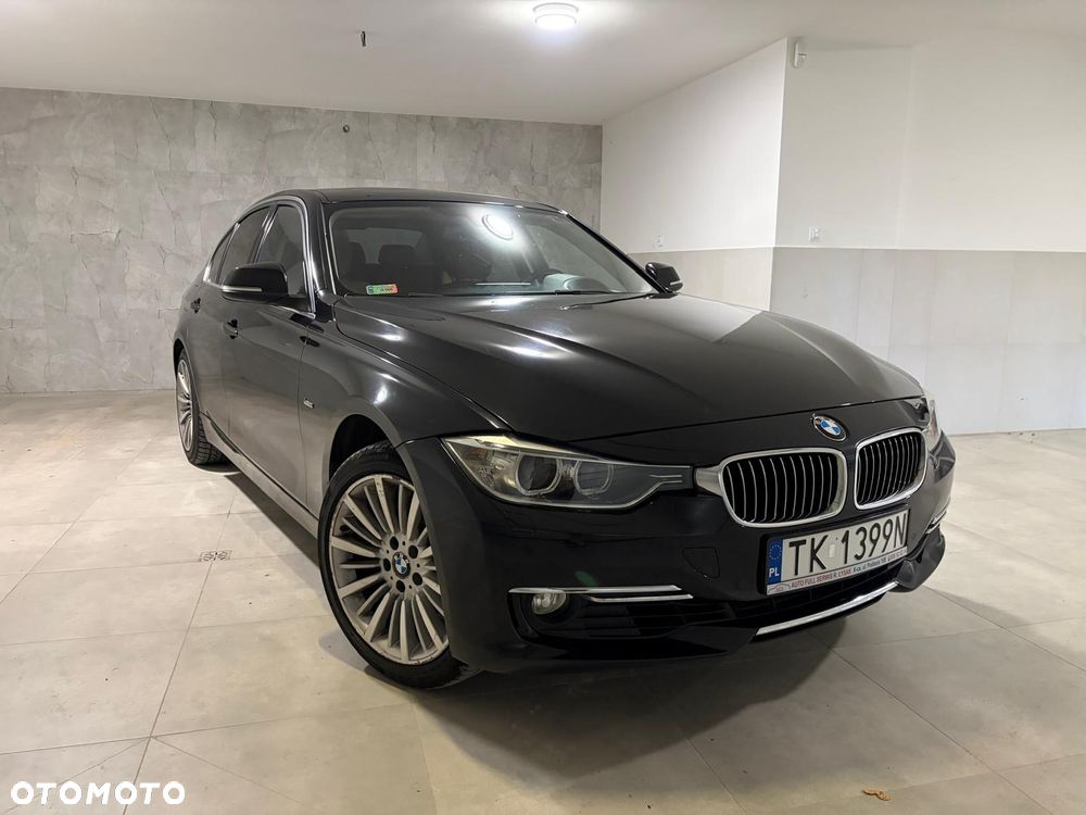 BMW Seria 3 328i Luxury Line - 3