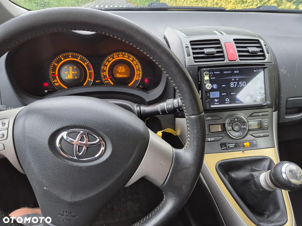 Toyota Auris 1.33 VVT-i Entry - 11