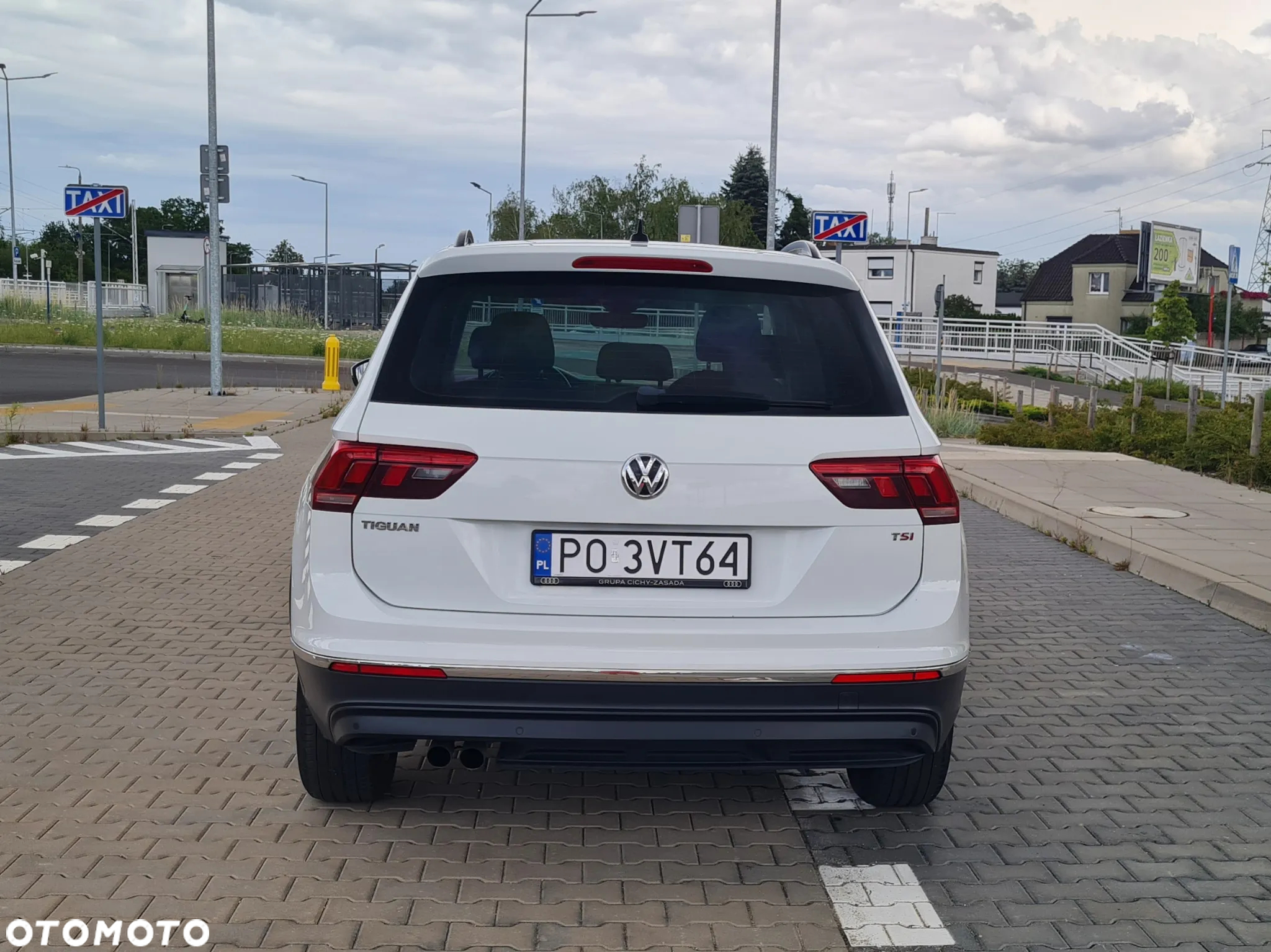 Volkswagen Tiguan - 26