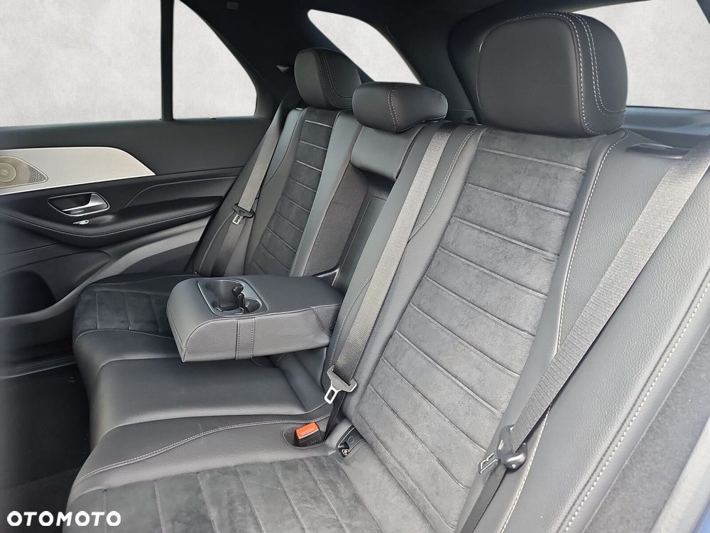 Mercedes-Benz GLE - 13