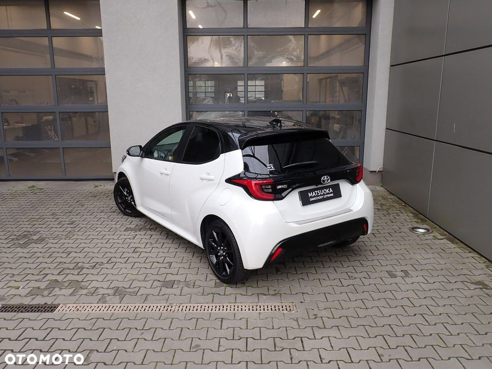 Toyota Yaris - 7