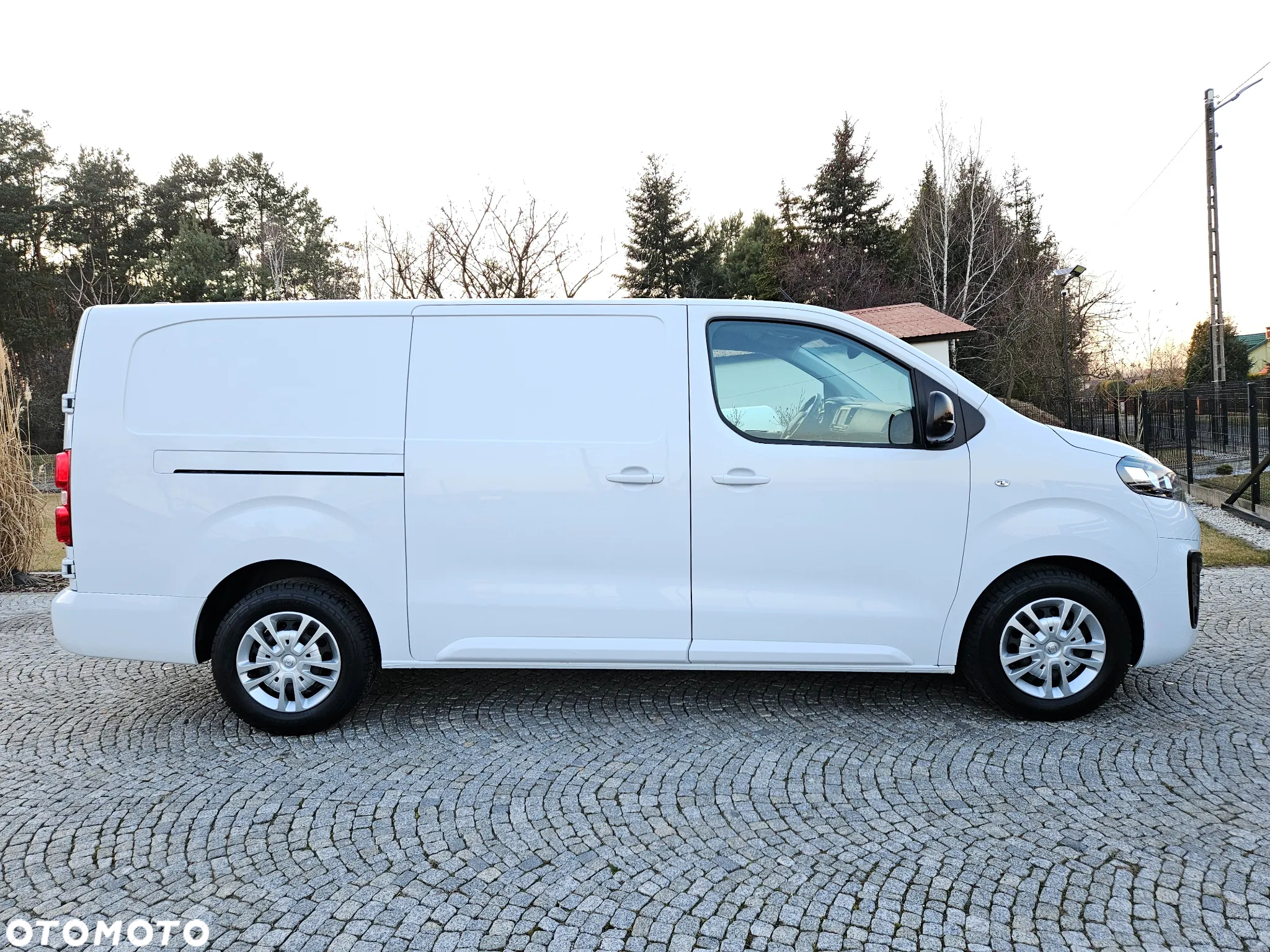 Opel VIVARO L2H1 - 3