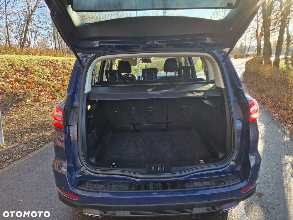 Ford S-Max 2.0 TDCi 4WD Titanium PowerShift - 14