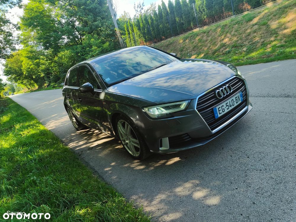 Audi A3 Sportback 2.0 TDI S tronic S line Sportpaket - 7