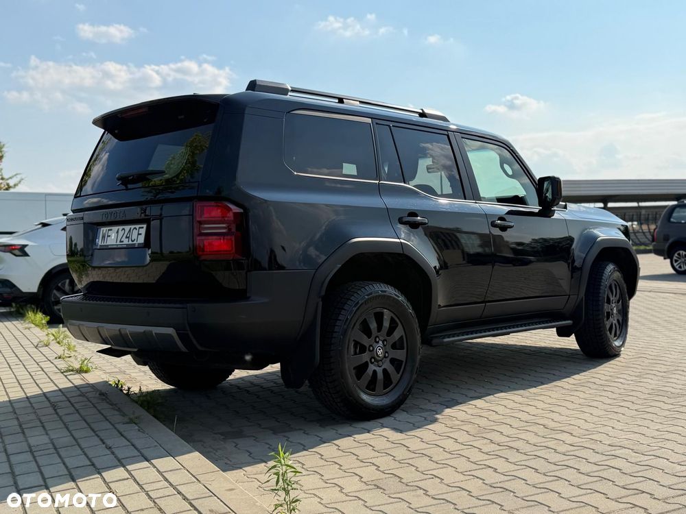 Toyota Land Cruiser LC 2.8 D-4D Invincible - 3
