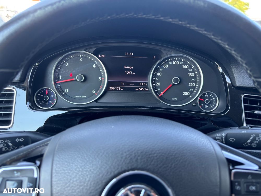 Volkswagen Touareg 3.0 V6 TDI Blue Motion DPF Automatik - 12