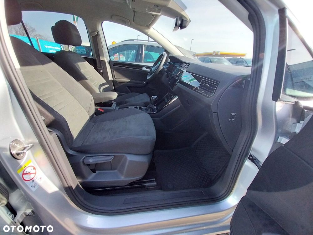 Volkswagen Touran - 7