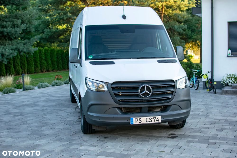 Mercedes-Benz Sprinter 319 - 7