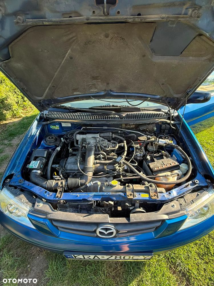 Mazda Demio 1.3 - 3