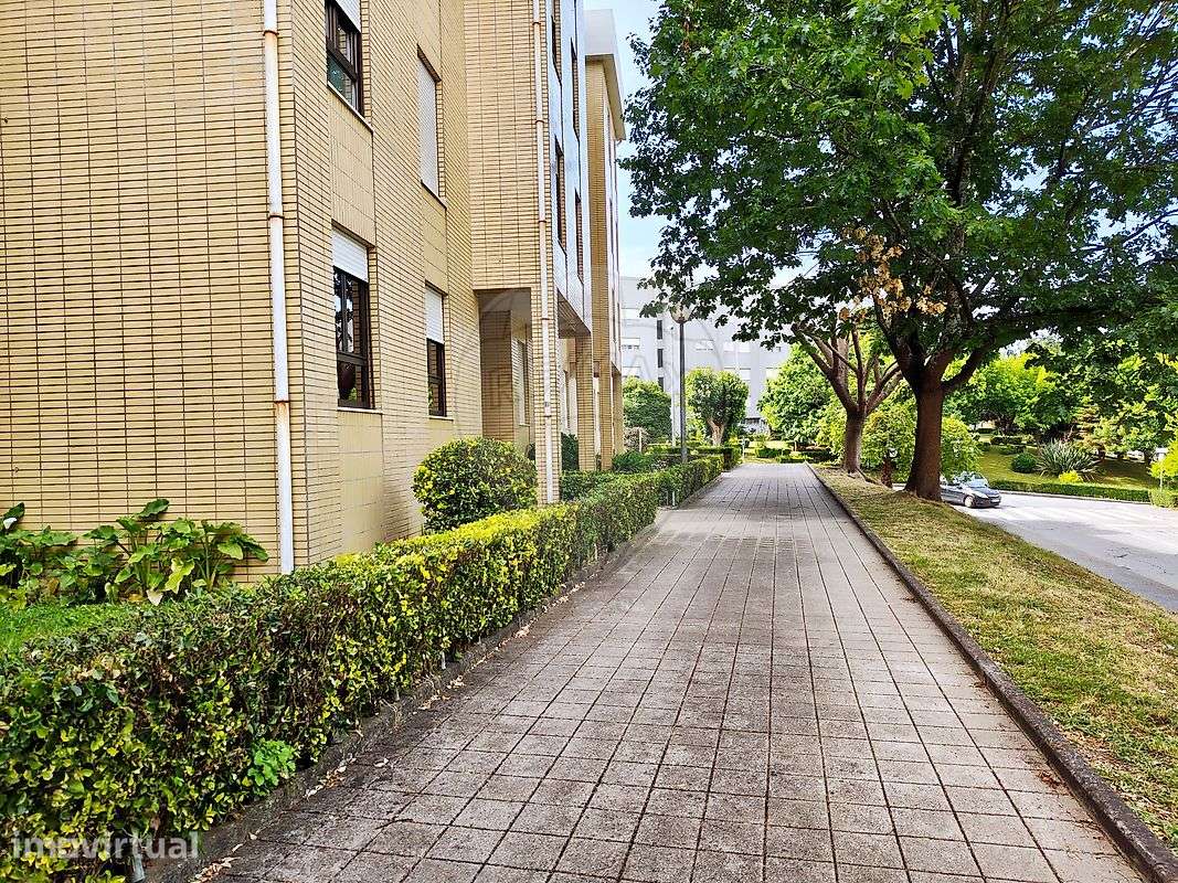Apartamento T2 para arrendamento - Grande imagem: 2/4