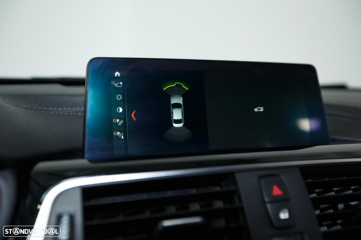 BMW 330 - 26