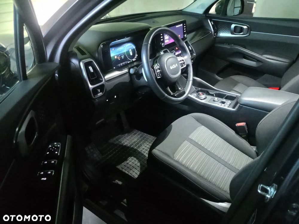 Kia Sorento - 11