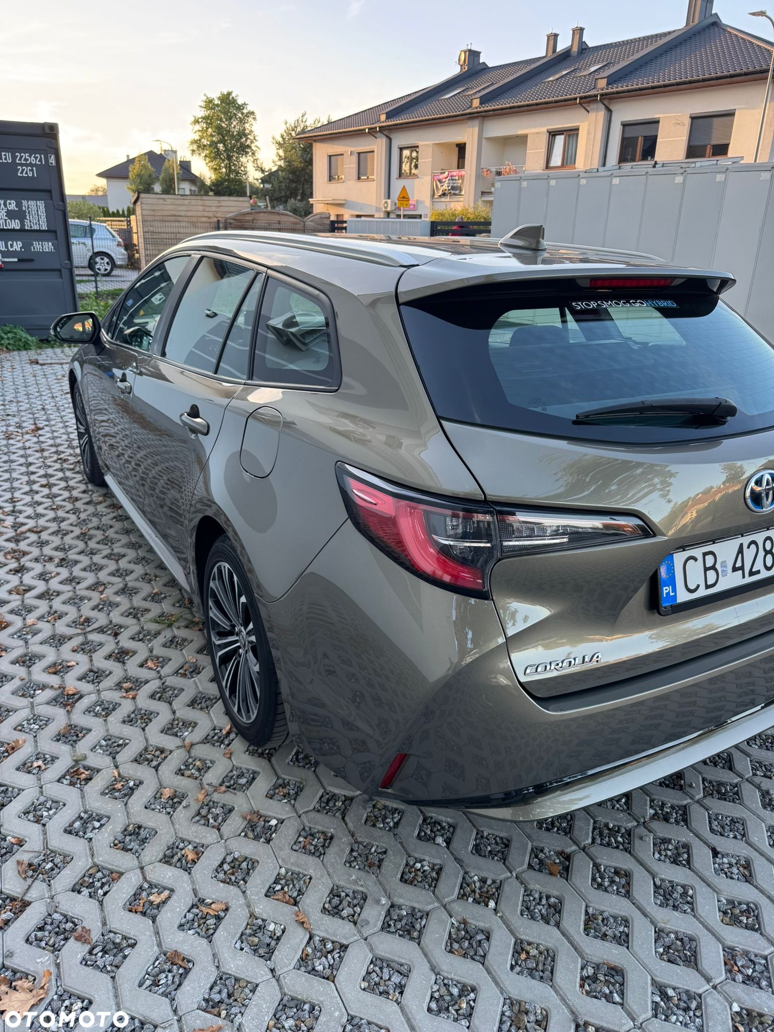 Toyota Corolla - 4