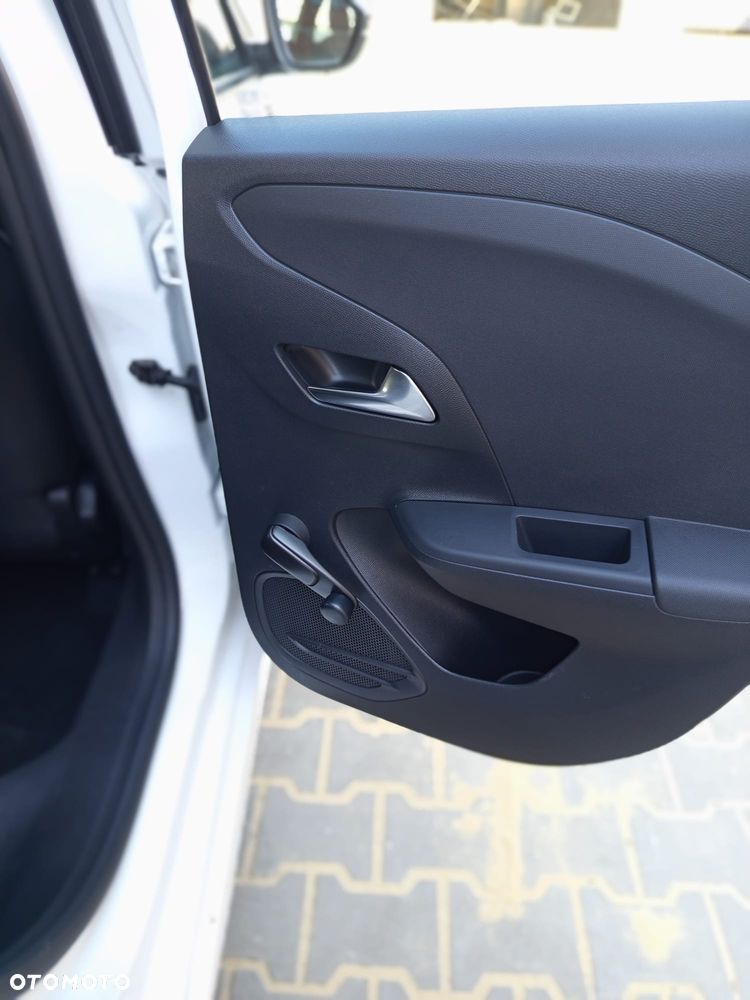 Opel Corsa - 23