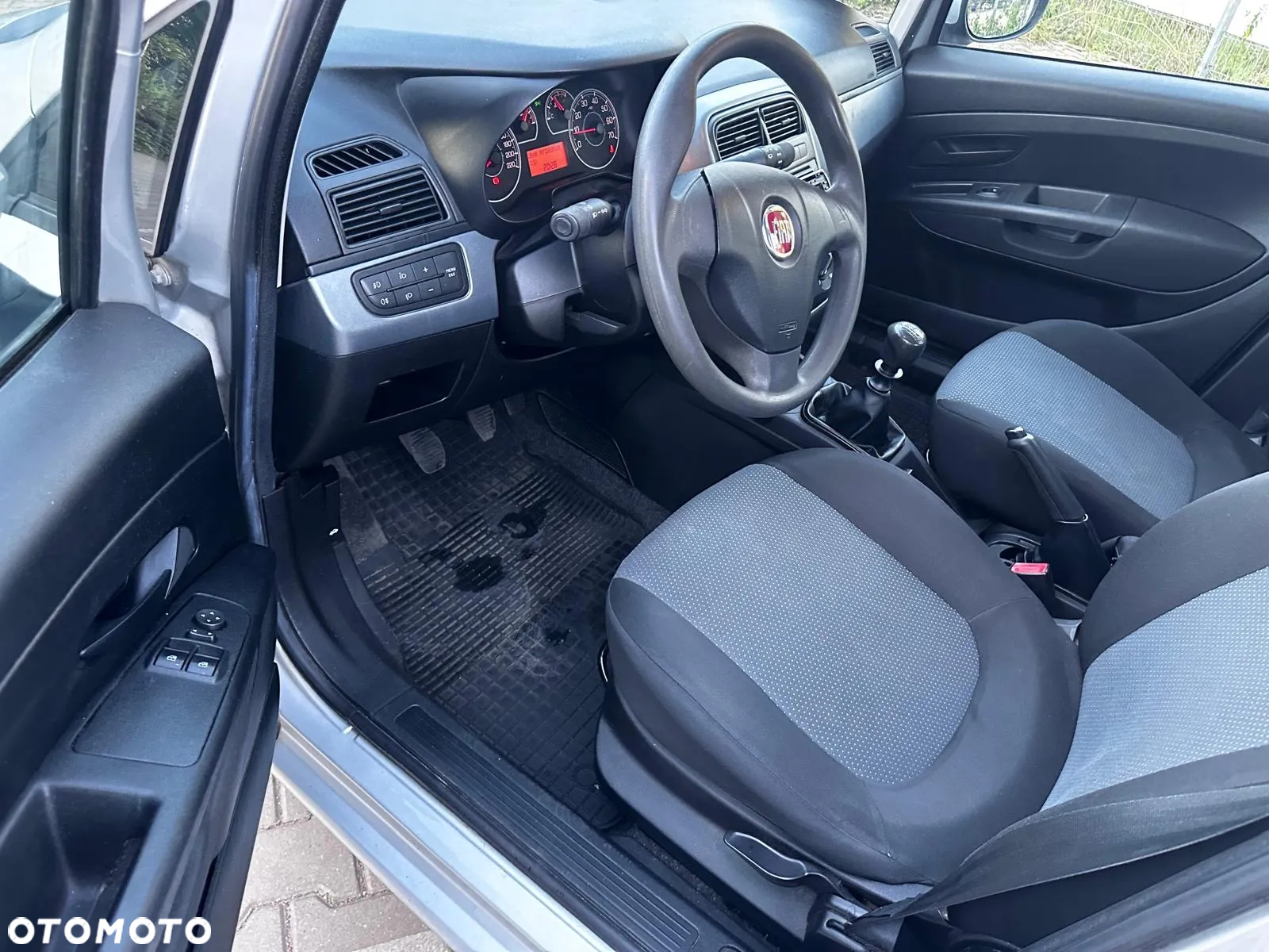 Fiat Punto 1.2 8V Classic - 10