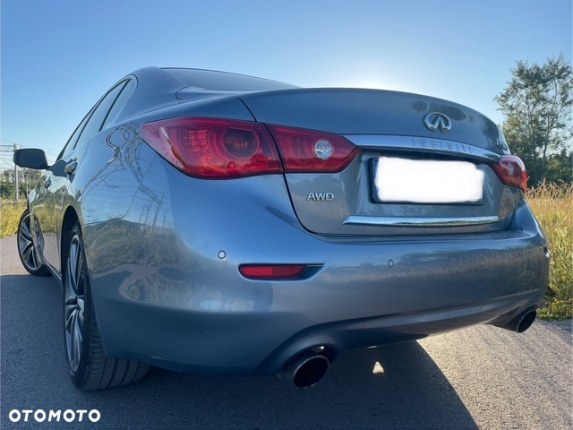 Infiniti Q50 Q50S Hybrid AWD - 3