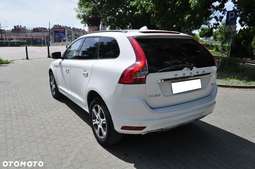 Volvo XC 60 - 6