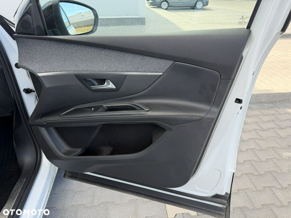 Peugeot 5008 - 33