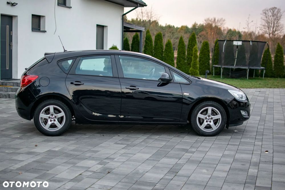 Opel Astra - 15