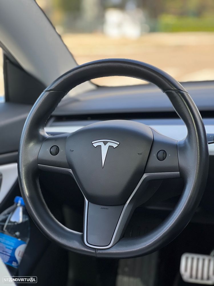 Tesla Model 3 Performance Dual Motor AWD - 3