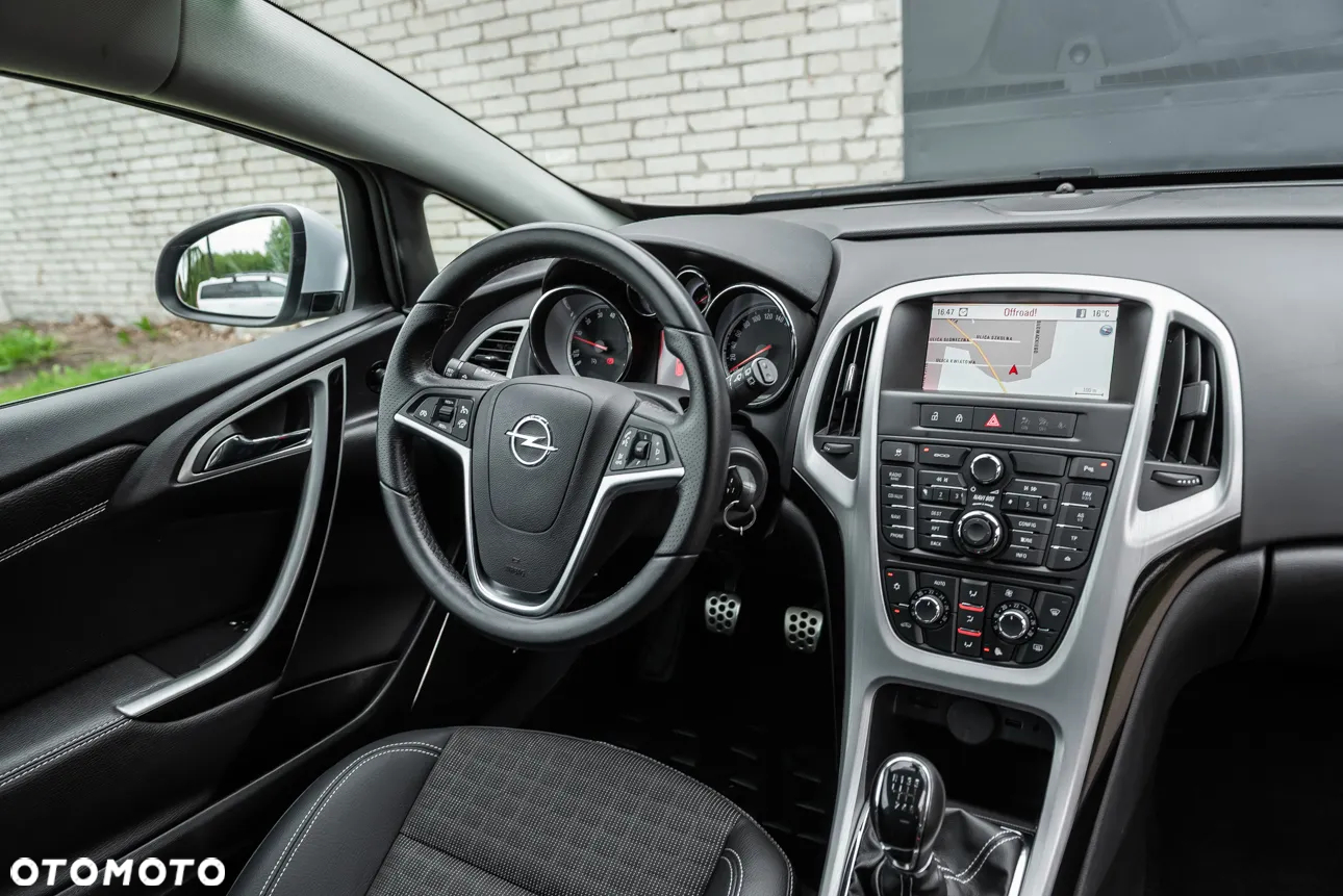 Opel Astra GTC 1.4 Turbo - 19