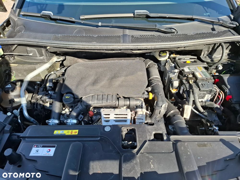Peugeot 3008 PureTech 130 Stop & Start GPF Allure - 27