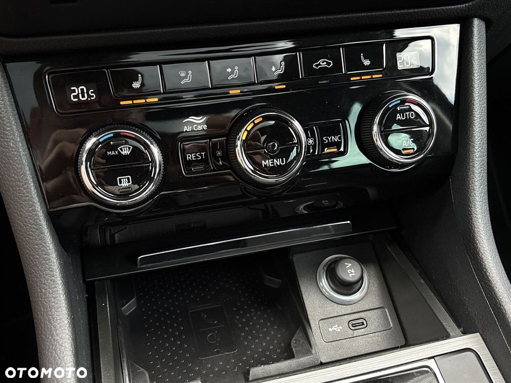 Skoda Superb - 23