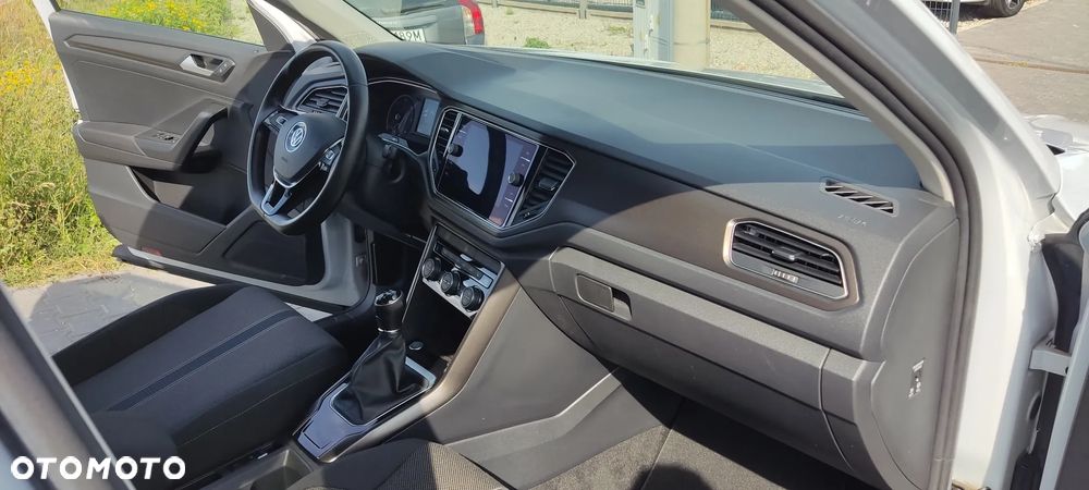Volkswagen T-Roc 1.6 TDI SCR Style - 11