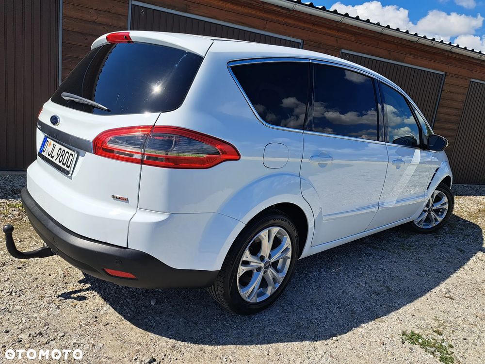 Ford Galaxy 2.0 TDCi Titanium - 17