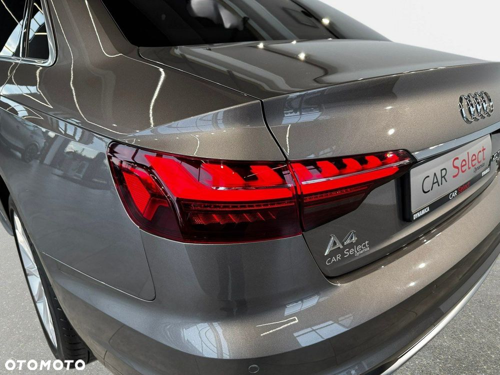 Audi A4 Limousine - 11