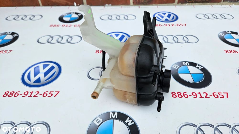 Dodge Durango LIFT 2017- 3.6 V6 Zbiornik wyrównawczy Zbiorniczek płynu chłodniczego 68244088AA - 3