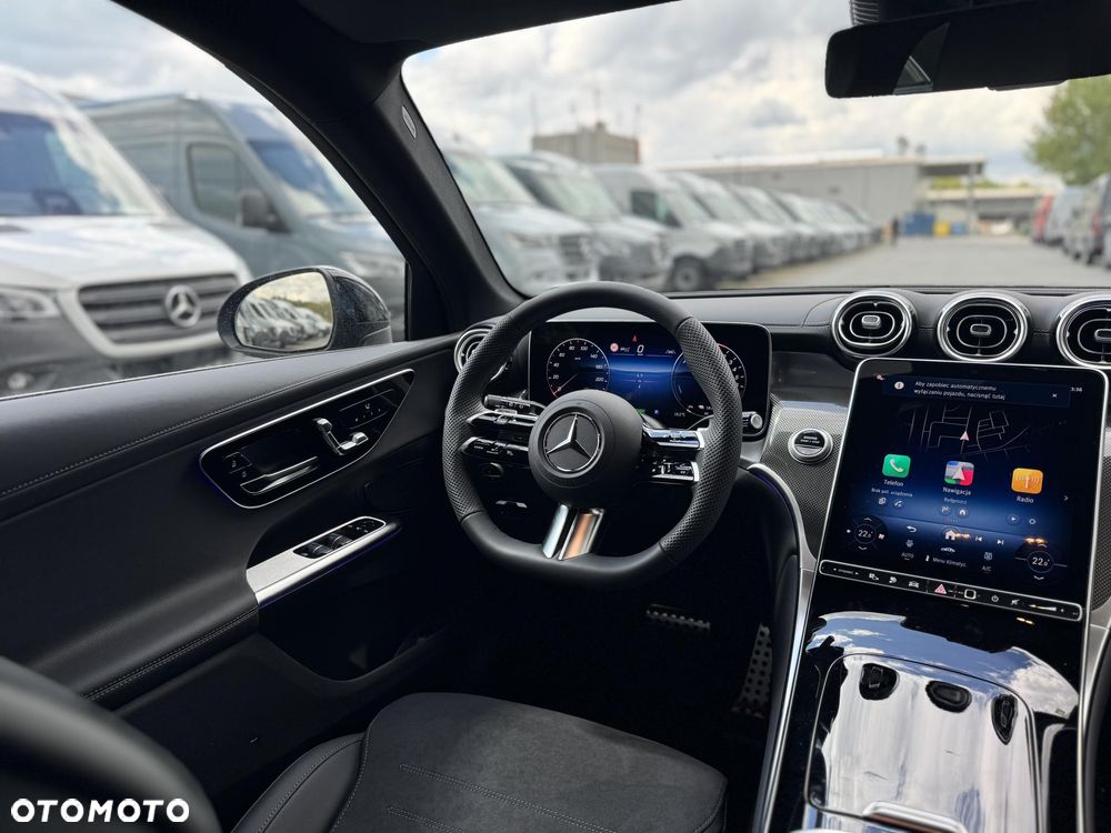 Mercedes-Benz GLC 300 e PHEV 4-Matic AMG Line - 12