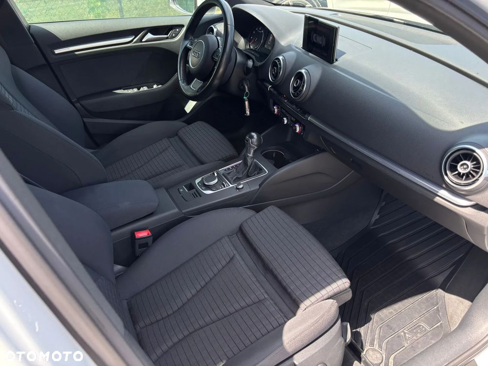 Audi A3 Sportback 1.4 TFSI S tronic S line Sportpaket - 20