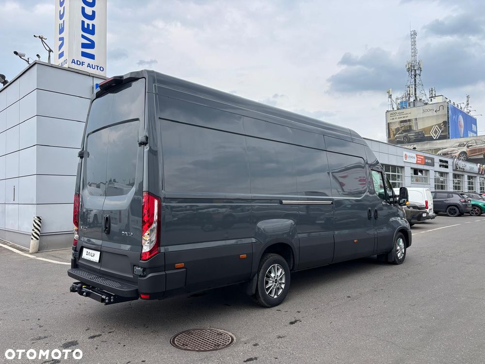 Iveco Daily 35S21HA8 V - 8