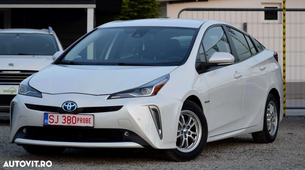 Toyota Prius - 5