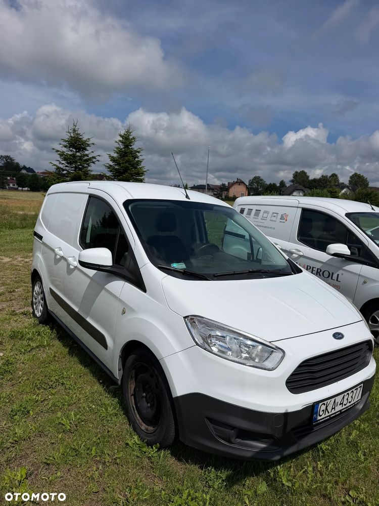 Ford Transit courier - 2