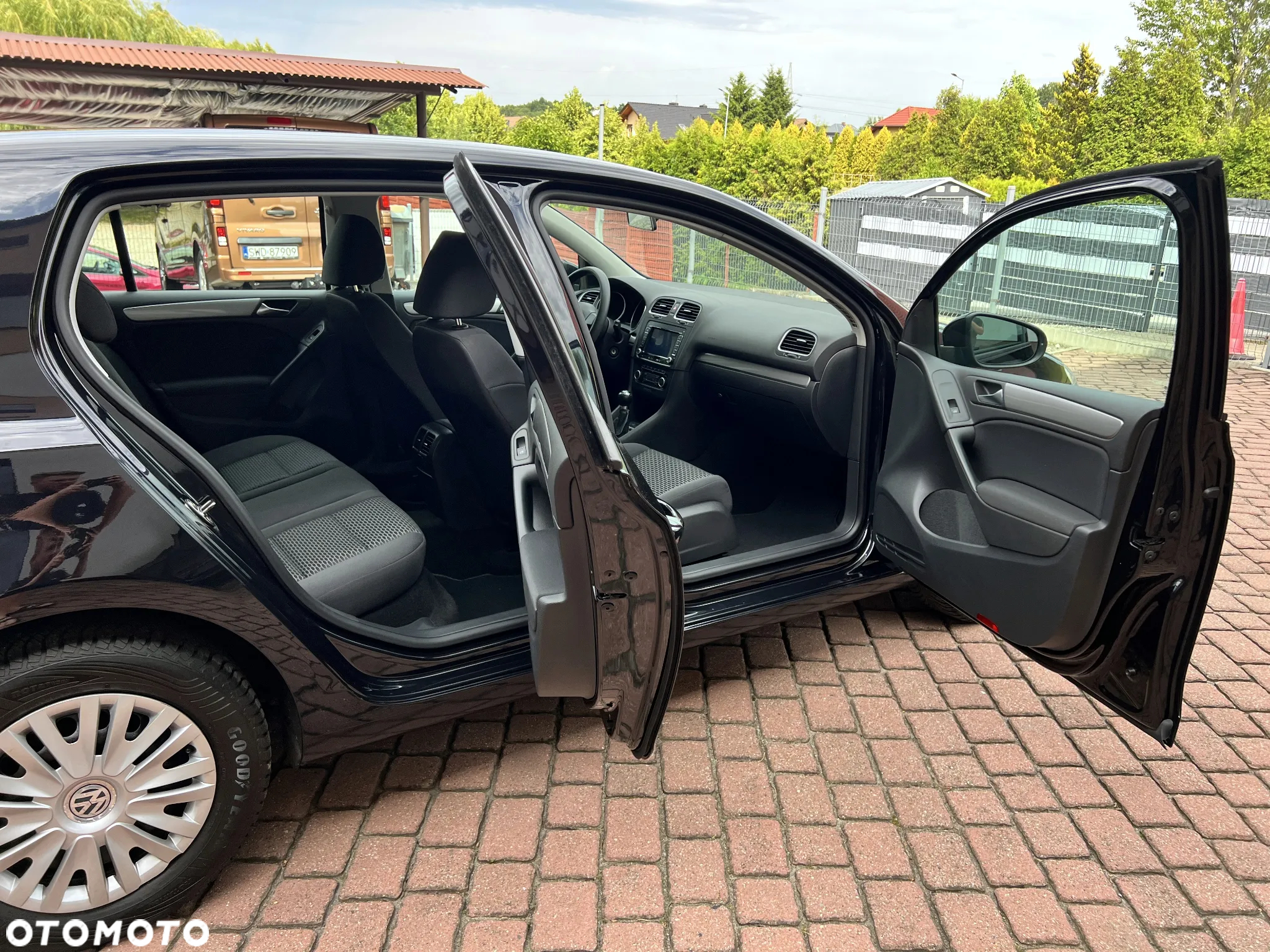 Volkswagen Golf VI 1.2 TSI Comfortline - 31
