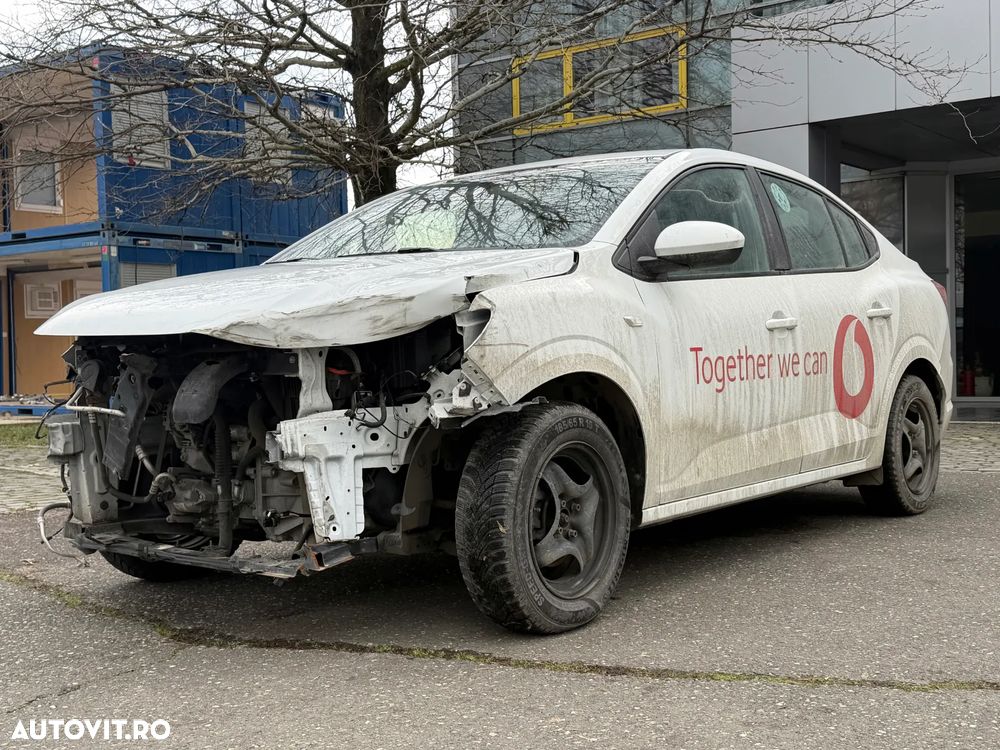 Dacia Logan TCe 90 MT5 Comfort - 1