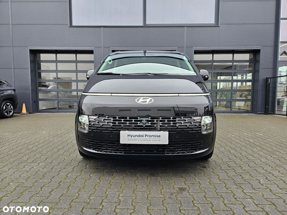Hyundai Staria 1.6 T-GDI HEV Smart VIP - 3