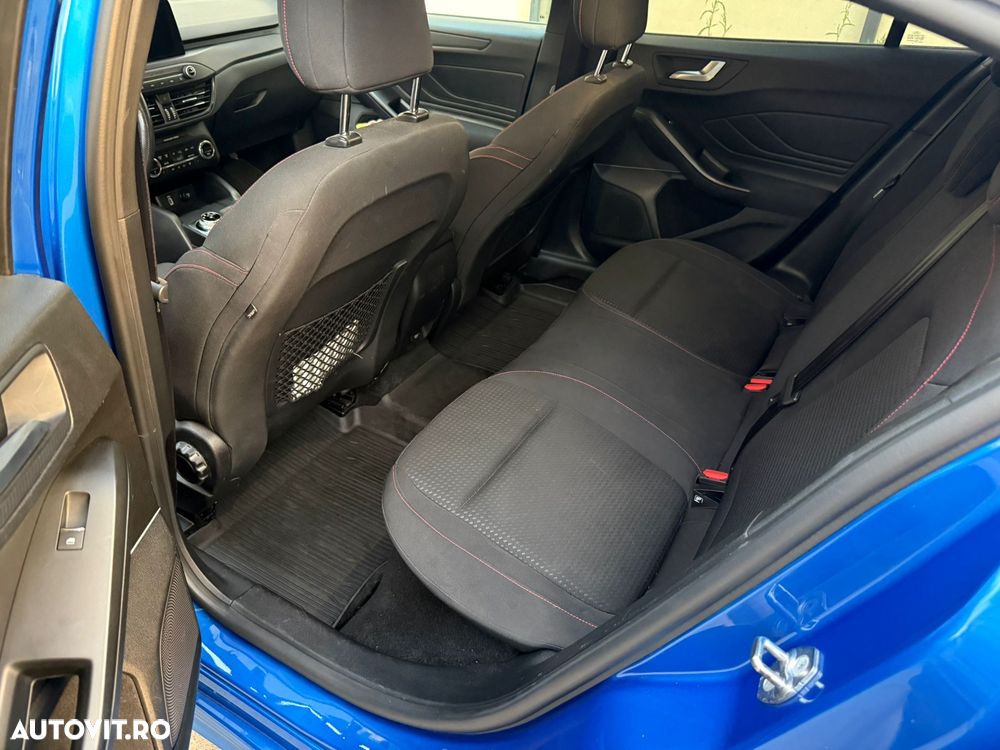 Ford Focus 2018 photo 5