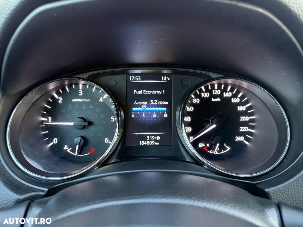 Nissan Qashqai 1.5 DCI N-Connecta - 12