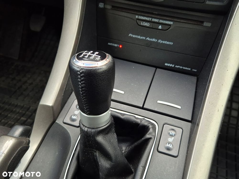 Honda Accord 2.0 Executive - 15