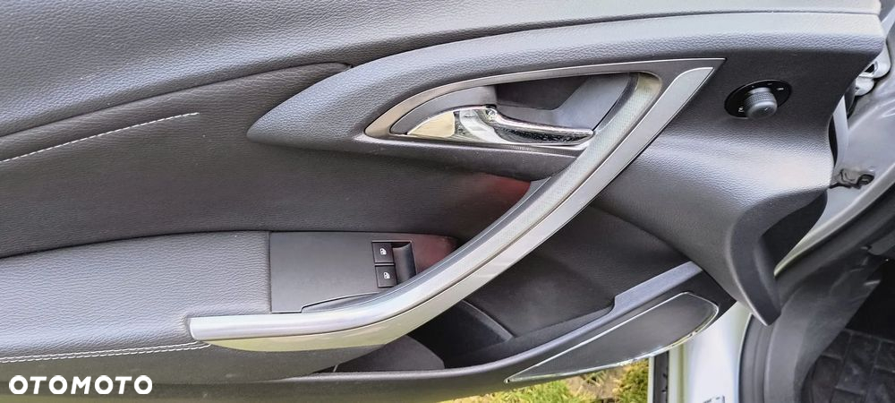Opel Astra - 16