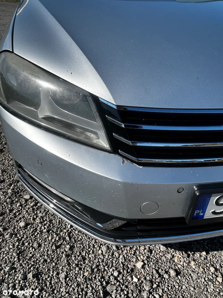 Volkswagen Passat 1.6 TDI Comfortline - 11