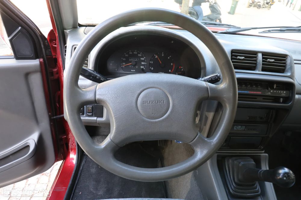 Suzuki Vitara 1.9 TD JLX - 11