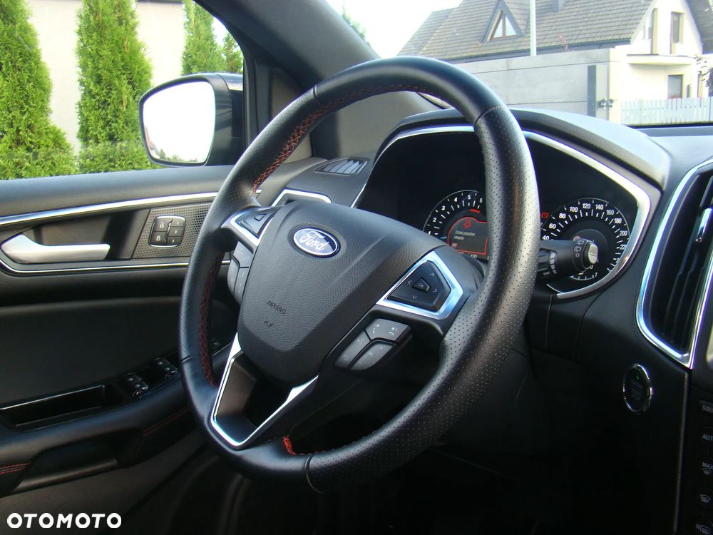 Ford Edge 2.0 EcoBlue 4x4 ST-LINE - 39
