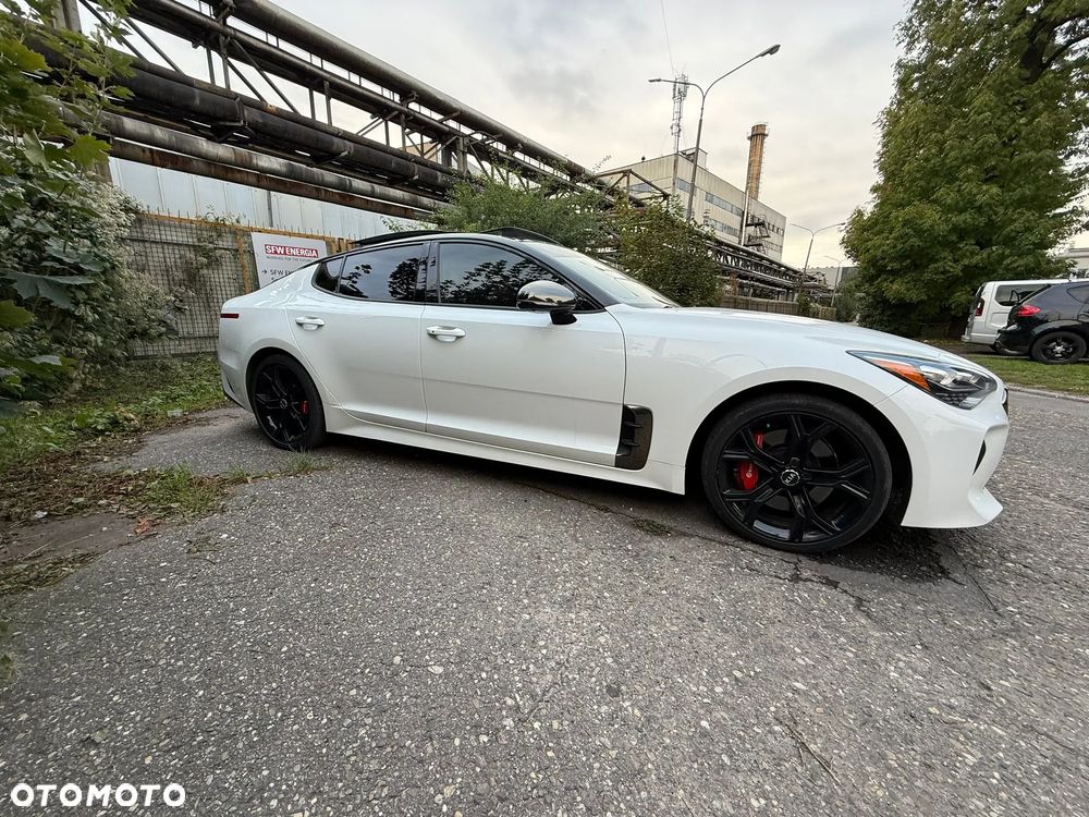 Kia Stinger 3.3 T-GDI AWD GT - 4